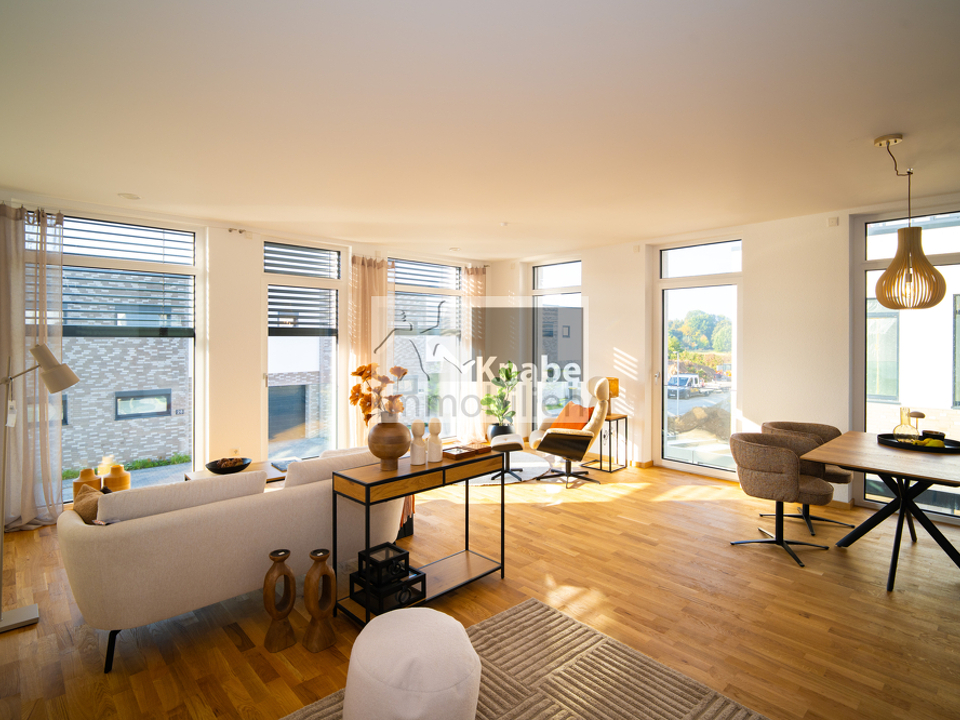 Lichtdurchfluteter Wohnraum