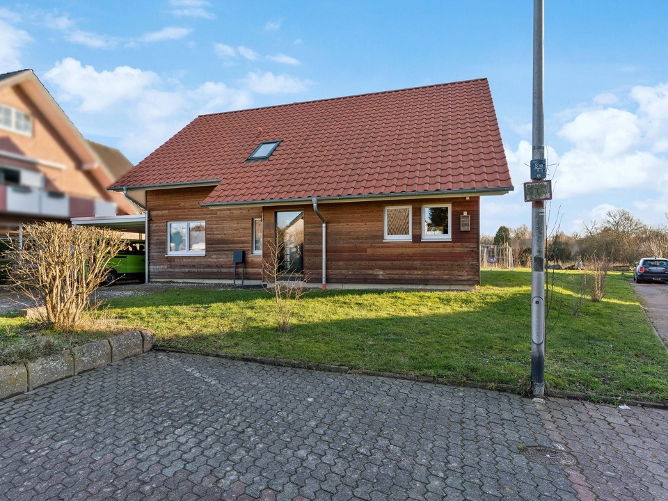 Straßenansicht