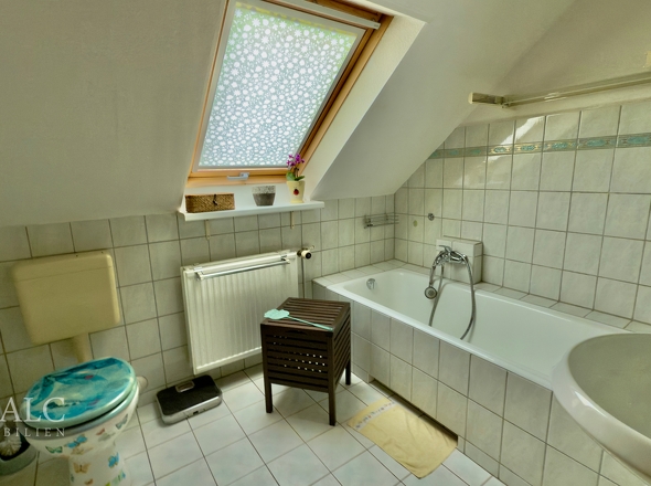 Bad OG Wohnung 