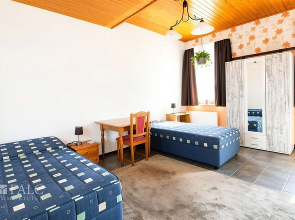 Schlafzimmer IV