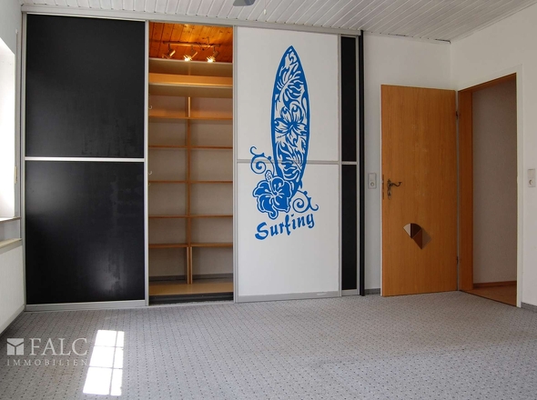 Beg. Kleiderschrank Schlafzimmer_1. OG