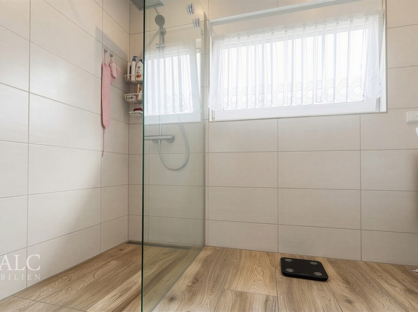 Badezimmer Bild 2
