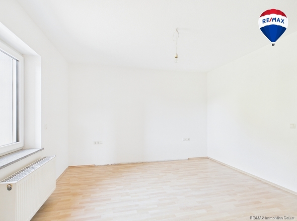 REMAX Immobilien DeLux Wohnung in Hilbringen zu vermieten