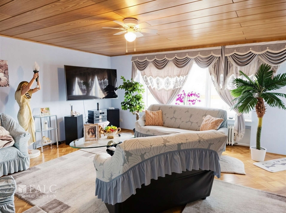 Wohnzimmer EG 