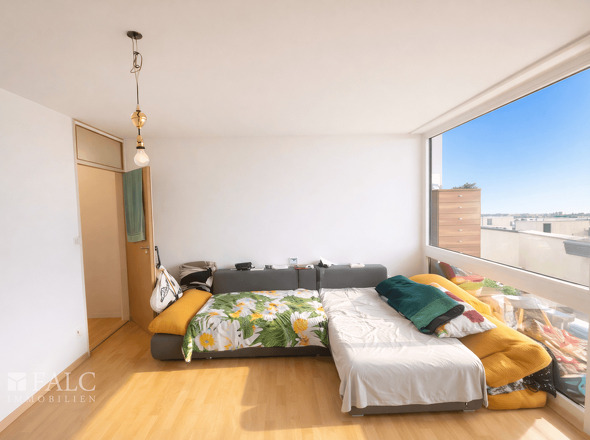 Wohn- und Schlafzimmer