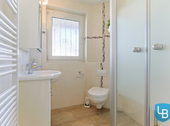 Duschbad mit WC im EG 