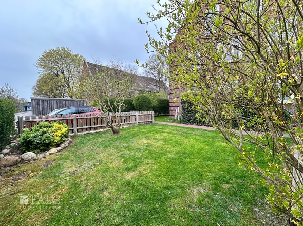 Garten mit Blick auf den Stellplatz