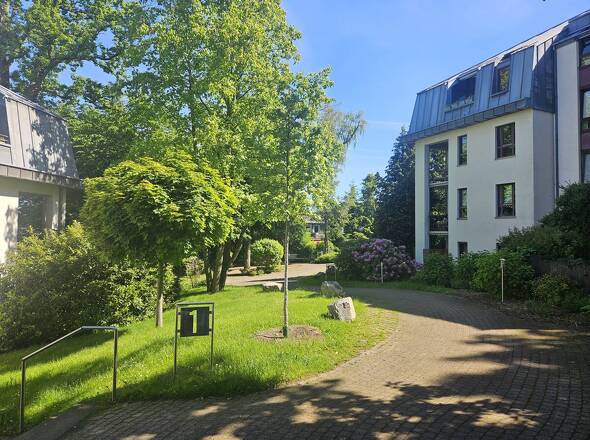 Parkanlage des Hauses