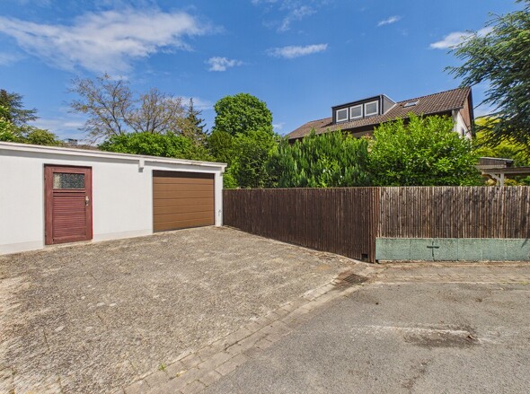 Garage/Stellplatz