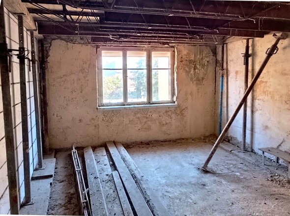 Zimmer 2 OG