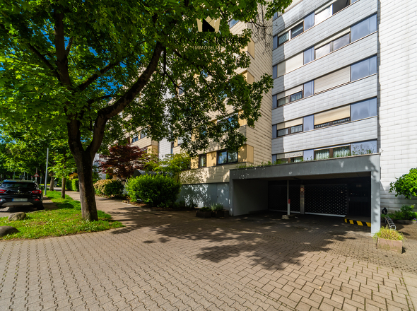 Garageneinfahrt