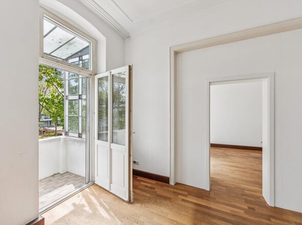 Wohnzimmer/Balkon OG