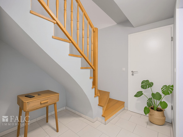 UG Diele mit Treppe Einrichtungsbeispiel