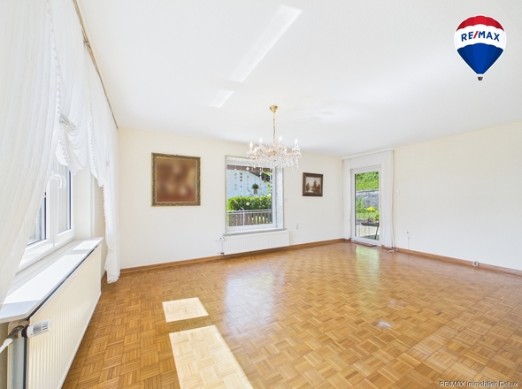 RE/MAX Immobilien DeLux Haus zu verkaufen in Besseringen
