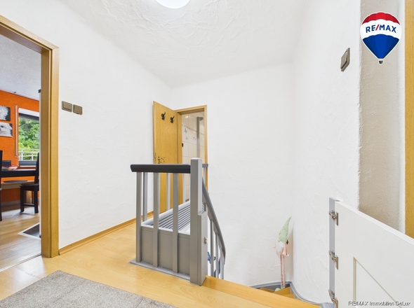 RE/MAX Immobilien DeLux Haus in Saarhölzbach zu verkaufen 