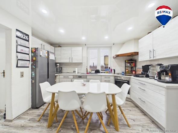 REMAX Immobilien DeLux Haus in Losheim am See zu verkaufen