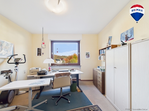 RE/MAX Immobilien DeLux Wohn-Geschäftshaus Merzig Büro