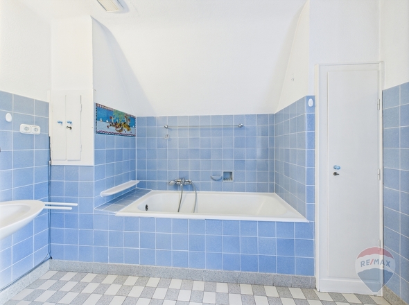 Elternbadezimmer