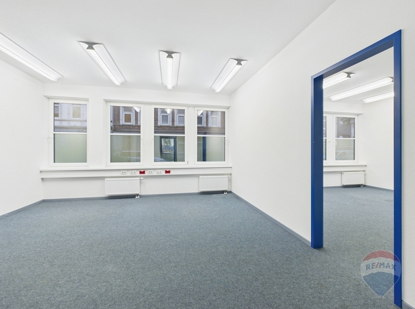 Büro 4