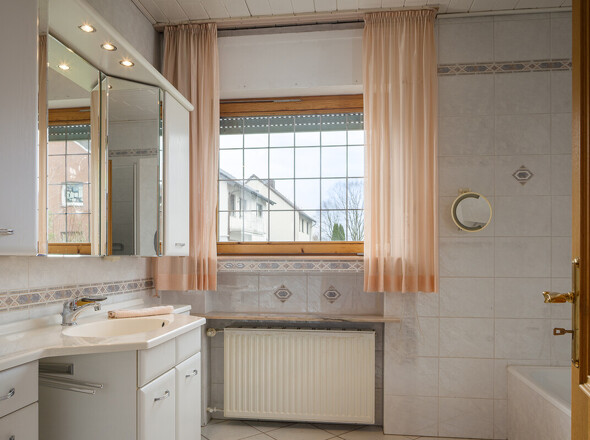 Badezimmer 1
