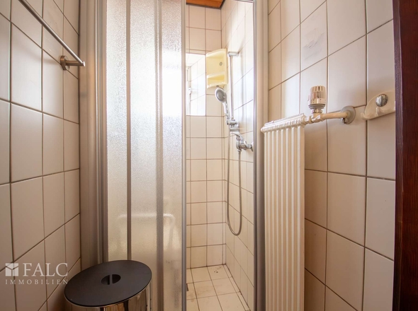 Dusche