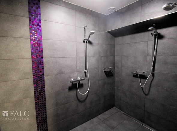Dusche OG