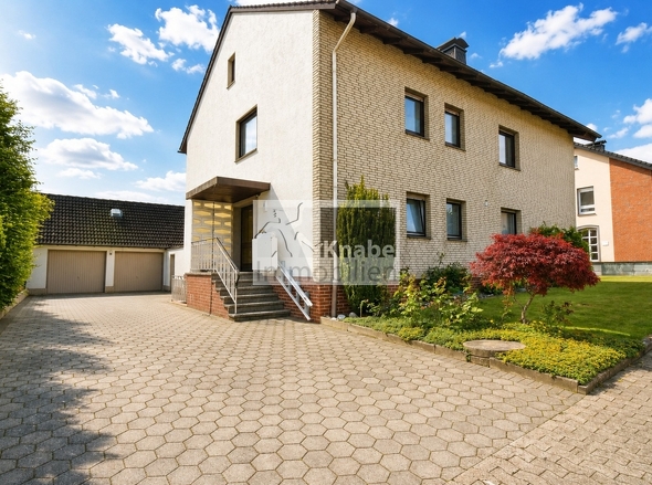 2-Parteienhaus in gepflegter Siedlungslage