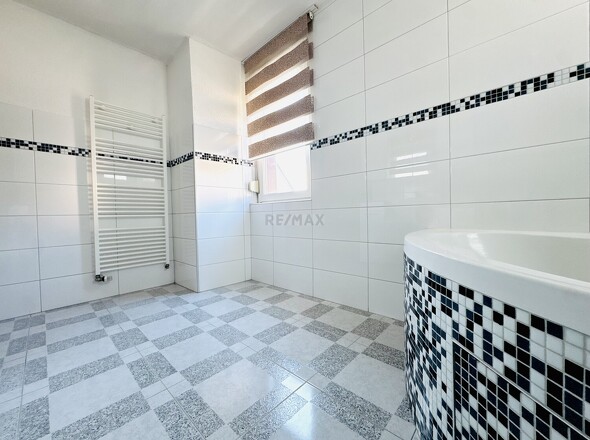 Badezimmer 1.OG
