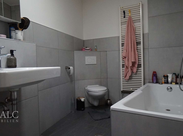 Badezimmer EG