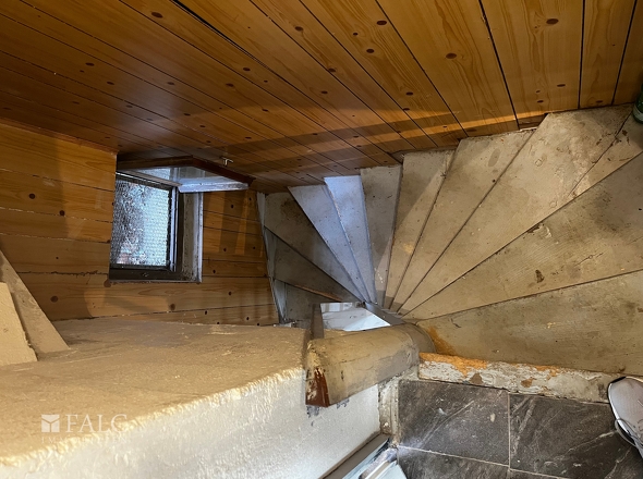 Kellertreppe