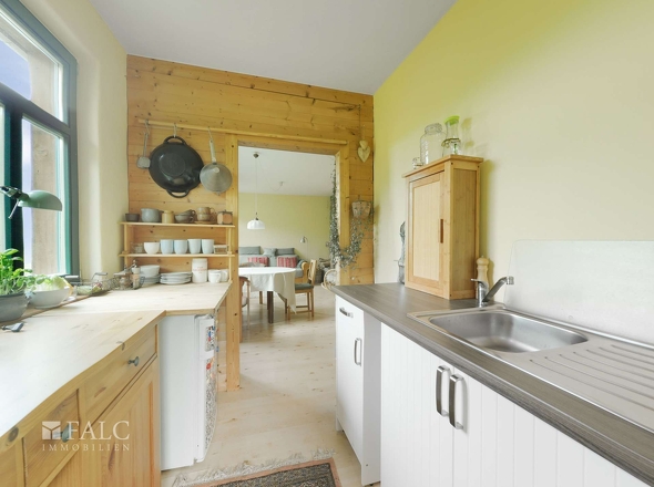 Küche Wohnung 2 OG rechts