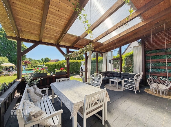 Überdachte Terrasse
