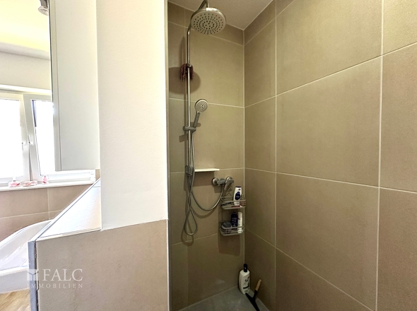 Dusche Bad OG