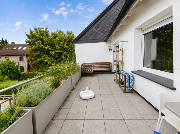 Großer Sonnenbalkon