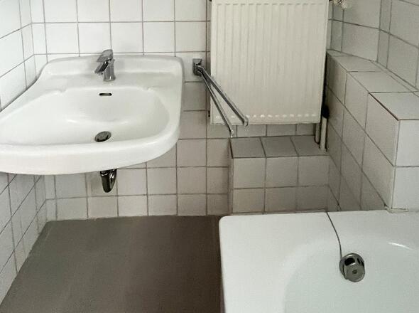 Bad im oberen Geschoss