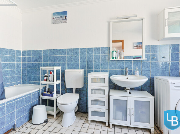 Badezimmer EG