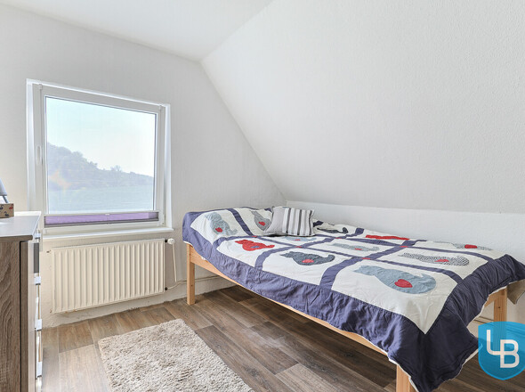 Schlafzimmer DG