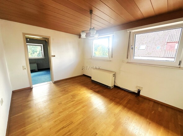 Schlafzimmer 2 DG