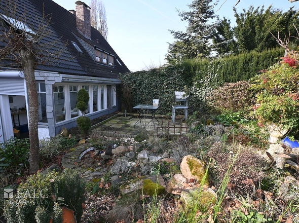 Terrasse + Garten