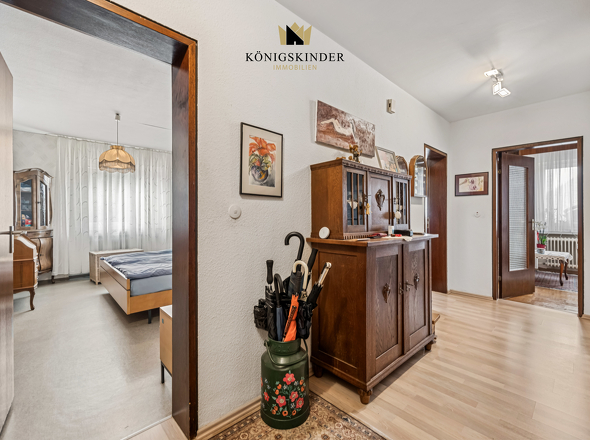 4 Zi. Wohnung EG