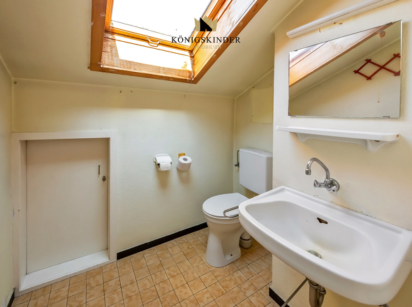 DG WC