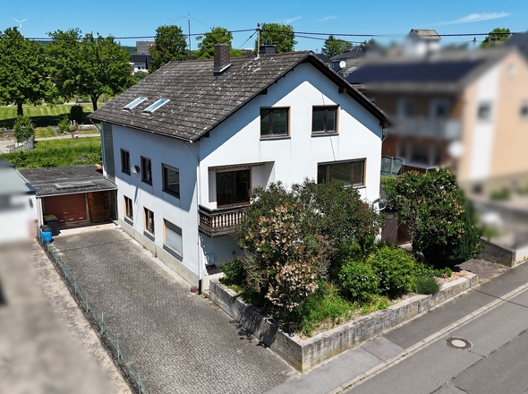 Straßenansicht