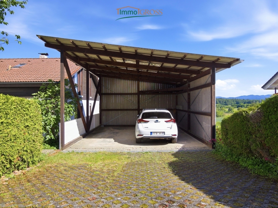 Carport mit zwei Stellplätzen