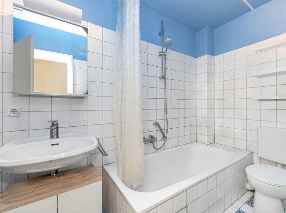 Badezimmer - virtuell leergeräumt