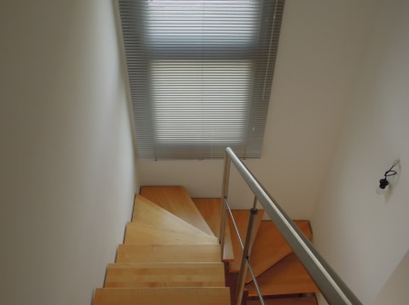 Treppe zum Schlafbereich