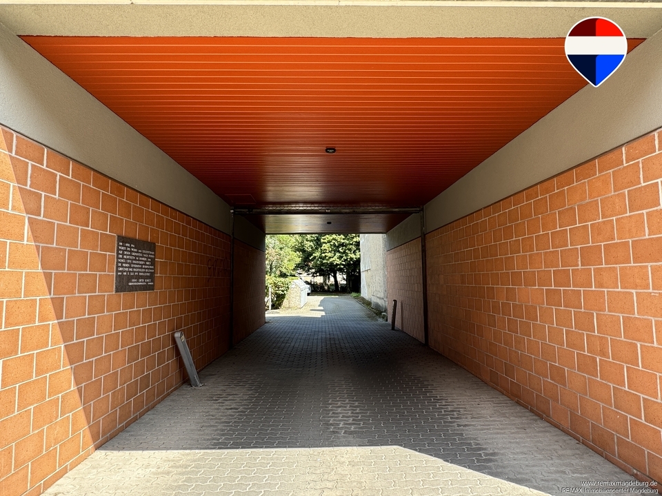 Zufahrt Innenhof und Tiefgarage