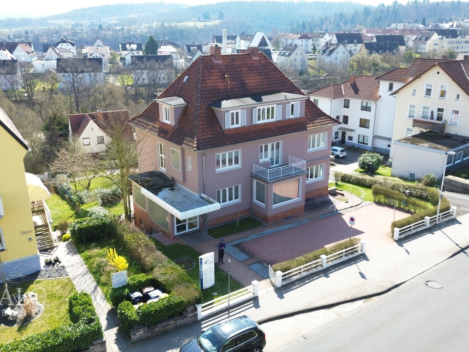 Hausansicht seitlich links