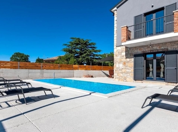 Haus H2453P 