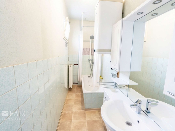 Badezimmer 2.OG