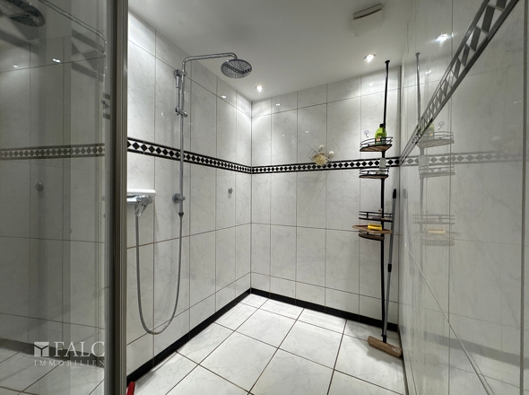 Dusche
